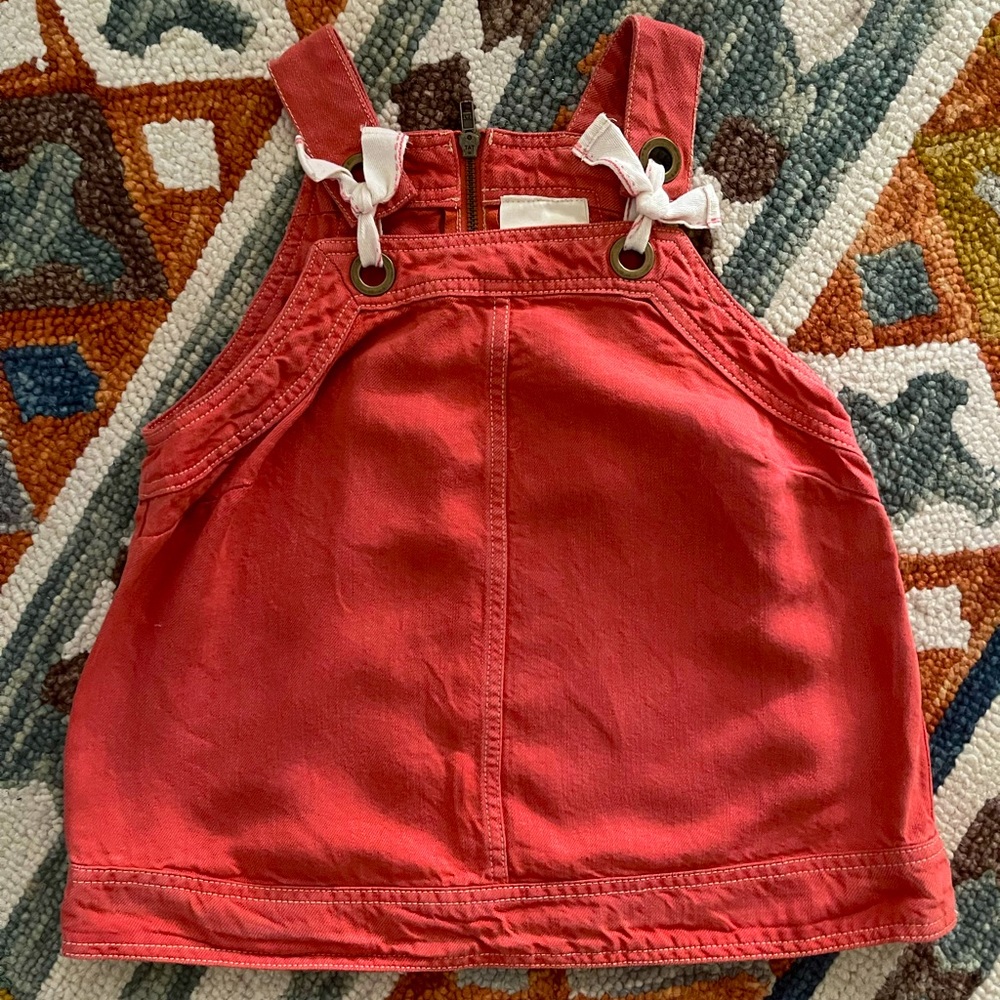 Red tank top with bows